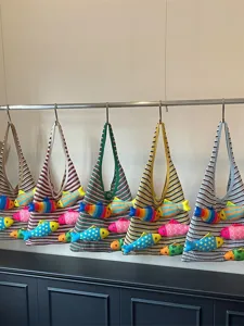 Borsa shopper in maglia autunnale con pesci 3D colorati, grande borsa a spalla casual.