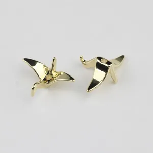 Gold alloy origami crane charm detail view, perfect for DIY jewelry and bracelet crafting.