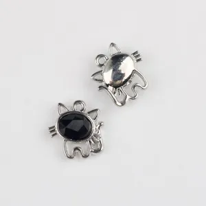 Legierung schwarzer Harz Katze Anhänger DIY Halskette Armband Schmuck Zubehör Detail