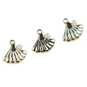 Pendentif coquillage émail en alliage doré breloque DIY bijoux pour bracelets et colliers.
