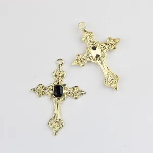 Ciondolo croce in lega dorata con zircone nero, ciondolo vintage gotico per gioielli fai da te.