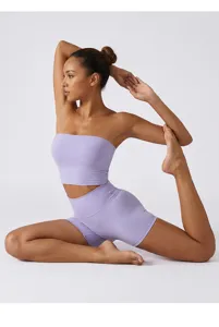 Damen trägerloses Yoga-Top und hochtaillierte Shorts Fitness Set für Sport und Training.