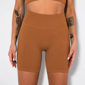 Nahtlose, hochgeschnittene Yoga-Fitness-Shorts für Damen, bequeme gerippte Sporthosen.