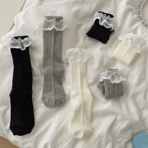 Chaussettes pour femmes en coton avec de grands volants en dentelle style JK Lolita.