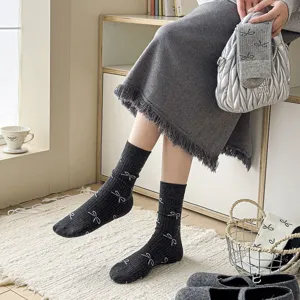 Gray women's mid-tube socks with white bows, vintage ballet style cotton socks.