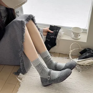 Gray bow socks women Korean style ballet mid tube socks retro cute daily cotton socks detail view