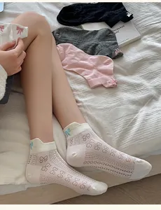 Women cute bow embroidery short socks summer thin breathable cotton white socks detail