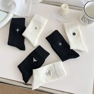 Calze al polpocchio ricamate chic da donna set nero bianco cotone elegante stile quotidiano