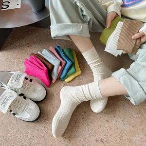 Damen einfarbige gerippte Socken Freizeitschuhe süße bequeme Baumwollsocken im Alltag