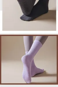 Calzini da yoga antiscivolo da donna, calze di cotone a tubo medio per fitness, pilates.