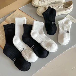 Men Sport Socks Combed Cotton Towel Bottom Athletic Mid Tube Long Short Socks Black White Breathable Basketball Running Socks