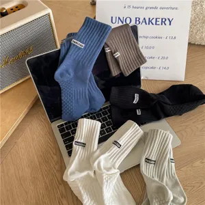 Men Ribbed Crew Socks Embroidery Letter Label Athletic Cotton Blend Mid-Calf Sports Socks Casual Daily Basketball Fashion Accessory