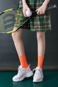 Damen fluoreszierende orange Rippsocken mittellang, bequeme Sport Baumwollsocken.