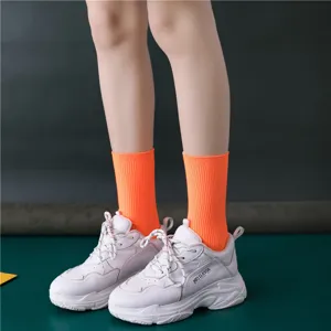 Fluoreszierende orange Socken für Damen gerippte Baumwollstrümpfe Freizeitsport Socken.