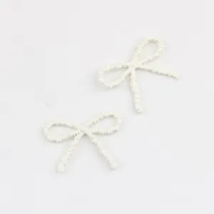 Weisse perlenartige Schleifen Anhänger DIY handgemachte Armband Halskette Ohrring Schmuck