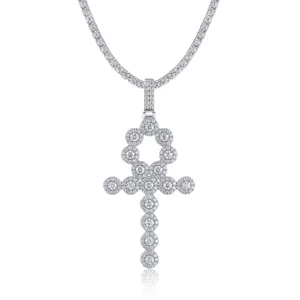 Collar con Colgante de Cruz Ankh de Plata Moissanite y Cadena Tennis Hip Hop