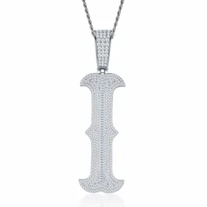 Collier pendentif lettre en argent sterling 925 avec pierres moissanite scintillantes de luxe.