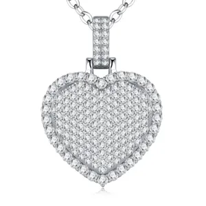 Exquisito collar con colgante de corazón brillante en plata de ley con pavé de circonitas