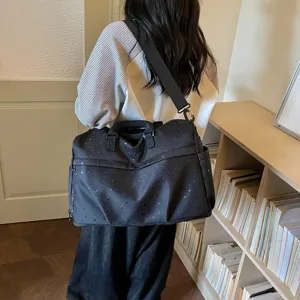Large capacity casual travel duffel bag with stylish star pattern for women daily use.