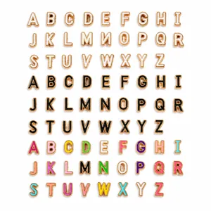 Accesorios de Joyería DIY Cuentas de Letras de Esmalte de Aleación de Zinc Agujero de 2mm Alfabeto A-Z Multicolor para Materiales de Collar Pulsera Hechos a Mano
