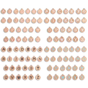 Doppelseitige Alphabet Buchstaben Emaille Anhänger Runde Gehämmerte Zinklegierung Pendants Für DIY Halskette Armbrand Schmuckzubehör