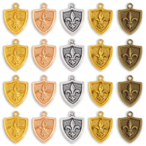 Vintage Alloy Shield Badge Charms Fleur De Lis Pattern DIY Jewelry Pendants For Necklace Bracelet Making Accessories Retro Medal Style