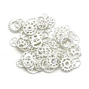 Verschiedene silberne Metall Zahnrad Anhänger Steampunk DIY Schmuck Zubehör Detailansicht