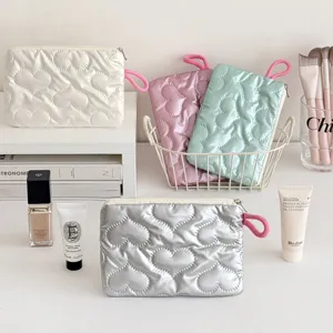 Cute Heart Embossed Quilted Padded Storage Bag Polyester Zip Toiletry Pouch Portable Makeup Purse Mini Coin Organizer For Travel Daily Home
