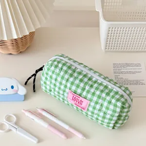 Ins-style green checkered quilted pencil case, large capacity stationery storage bag and pouch.