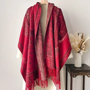 Roter Vintage-Schal mit ethnischem Blumen-Jacquard-Muster und Fransen für den Herbst