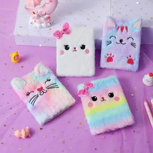 Carino taccuino di peluche con ricamo, diario soffice e kawaii per studenti e bambini.