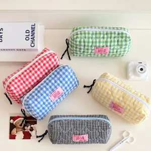 Details of cute quilted plaid pencil case, large capacity stationery storage bag multi-color.