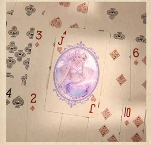 Vintage fantasie zeemeermin speelkaarten, retro kunstontwerp pokerdeck voor vrijetijdsspellen en collectie.