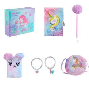 Set regalo sirena unicorno per bambini con quaderno soffice, borsa di peluche e bracciali.