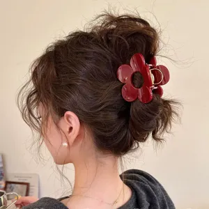 Molla capelli a fiore rosso, piccola clip per semiraccolto, elegante accessorio per capelli.
