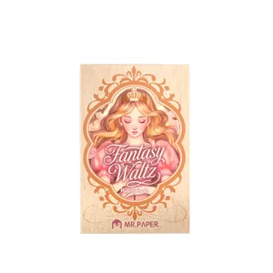Vintage stijl Fantasy Waltz speelkaarten doos met een mooie elegante prinses illustratie.