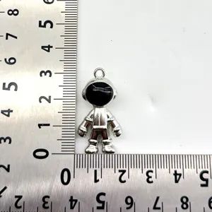 Metall Astronaut Schlüsselanhänger 3D Roboter Anhänger Silber Ring Auto Zubehör