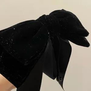 Retro black velvet bow hair claw clip elegant sparkling hair accessory for women daily styling.