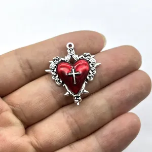 Vintage dunkler gotischer roter Herz Kreuz Anhänger Dornen Rose Metall DIY Schmuck Zubehör