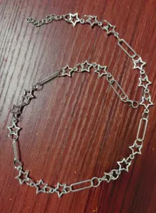 Silberne hohle Stern Kette Metallglied Schmuck Zubehör DIY Komponente Nahaufnahme