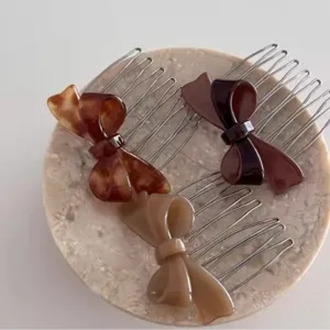 Elegante set haarremskammen van acetaat met strik, chique Franse haarspelden voor dagelijks.