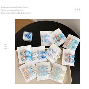 Set di graziosi fermagli per capelli blu con orsetti e fiocchi per ragazze dolci.