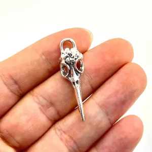 Vintage Gothic Bird Skull Pendant Zinc Alloy Silver Color Punk Animal Skeleton Charm For DIY Jewelry Making Accessories
