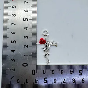 Vintage Hip-Hop Nagel Kreuz Rosen Anhänger DIY Schmuck Zubehör für Ohrringe.