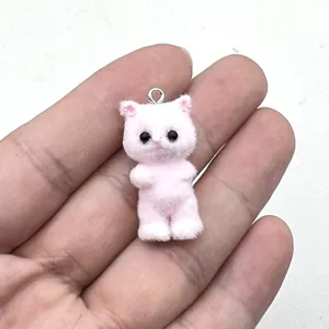 Rosa beflockter Katzen Anhänger, 3D Harz Cartoon Spielzeug für DIY Schlüsselanhänger und tascher.