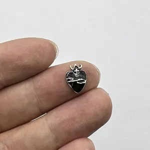 Retro black enamel heart nail art charm with silver cross crown design for DIY crafts.