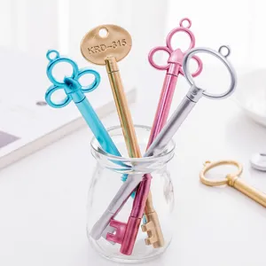 Vintage stylo gel créatif en forme de clé dans un pot, jolie papeterie pour étudiants et bureau.