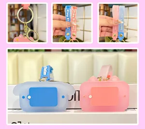Süßes Videospiel Konsole Silikon Schlüsselanhänger Tasche Anhänger in rosa und blau Design