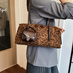 Fashionable leopard print shoulder bag for women, chic casual underarm bag with small pouch.