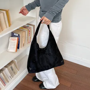 Borsa hobo dumpling nera in camoscio da donna, elegante grande borsa a spalla autunnale.